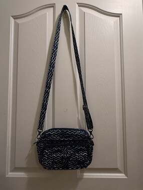 Lug Carousel Crossbody Bag Waves Navy